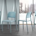Cadeira de design moderno em resina e fibra de vidro, feita na Itália Holiday