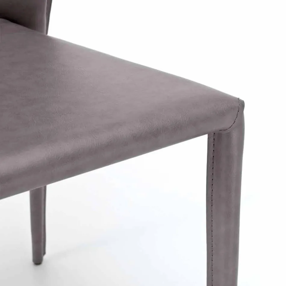 Cadeira moderna totalmente coberta de imitação de couro, Accadia, 4 pedaços Viadurini