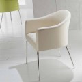 Cadeira Costello de couro sintético de design moderno