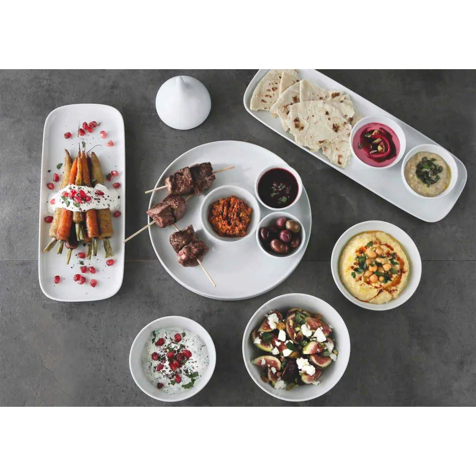 Conjunto de pratos de aperitivo de porcelana com design moderno 8 peças - Galatino Viadurini