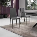 Conjunto de 4 cadeiras de couro ecológico Dora, design moderno