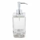 Os acessórios modernos do banheiro ajustaram-se no mármore de Calacatta e no vidro de Carona Viadurini