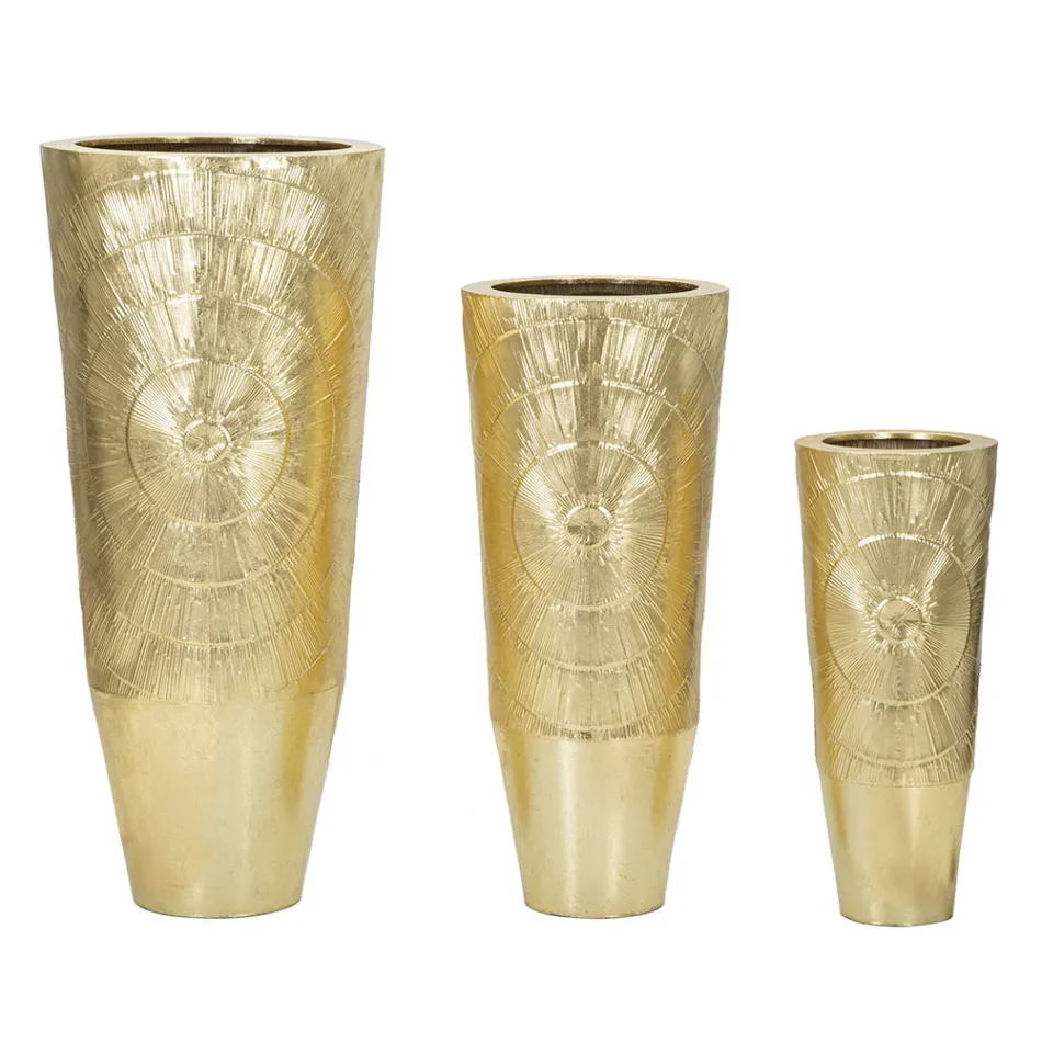 Conjunto de 3 vasos de ferro dourado com decorações circulares em relevo - Walter Viadurini