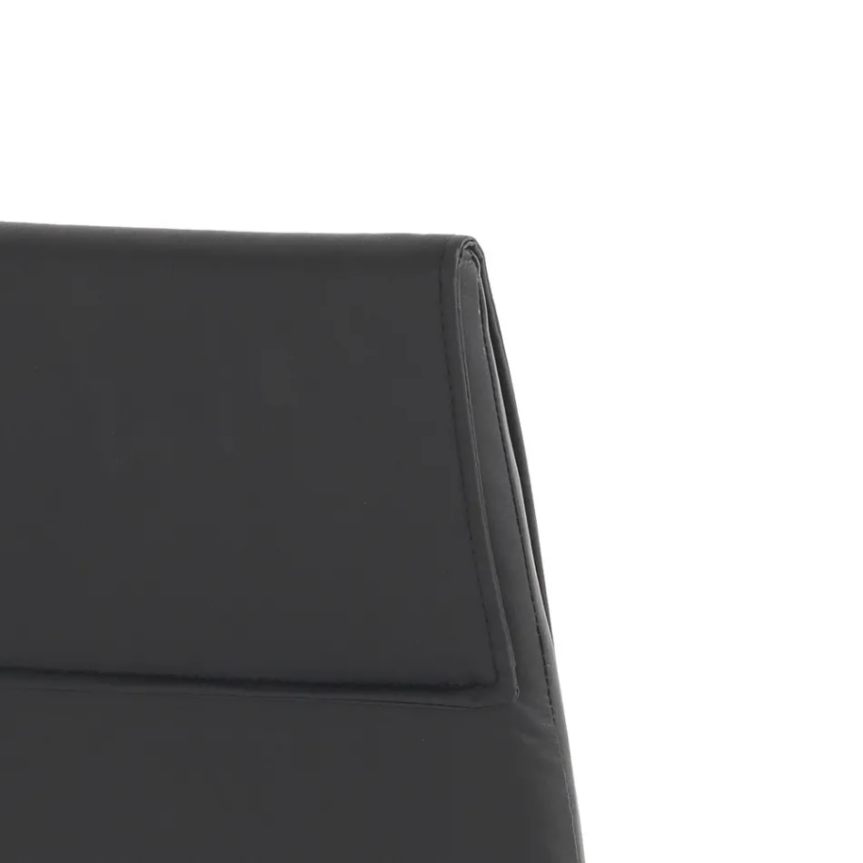 Conjunto de 4 Cadeiras Estofadas em Couro Sintético Diferentes Acabamentos - Urânio Viadurini