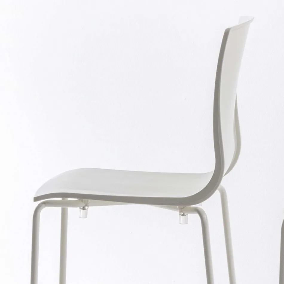 Banqueta alta empilhável de polipropileno com base de metal, 2 peças - Kiara Viadurini