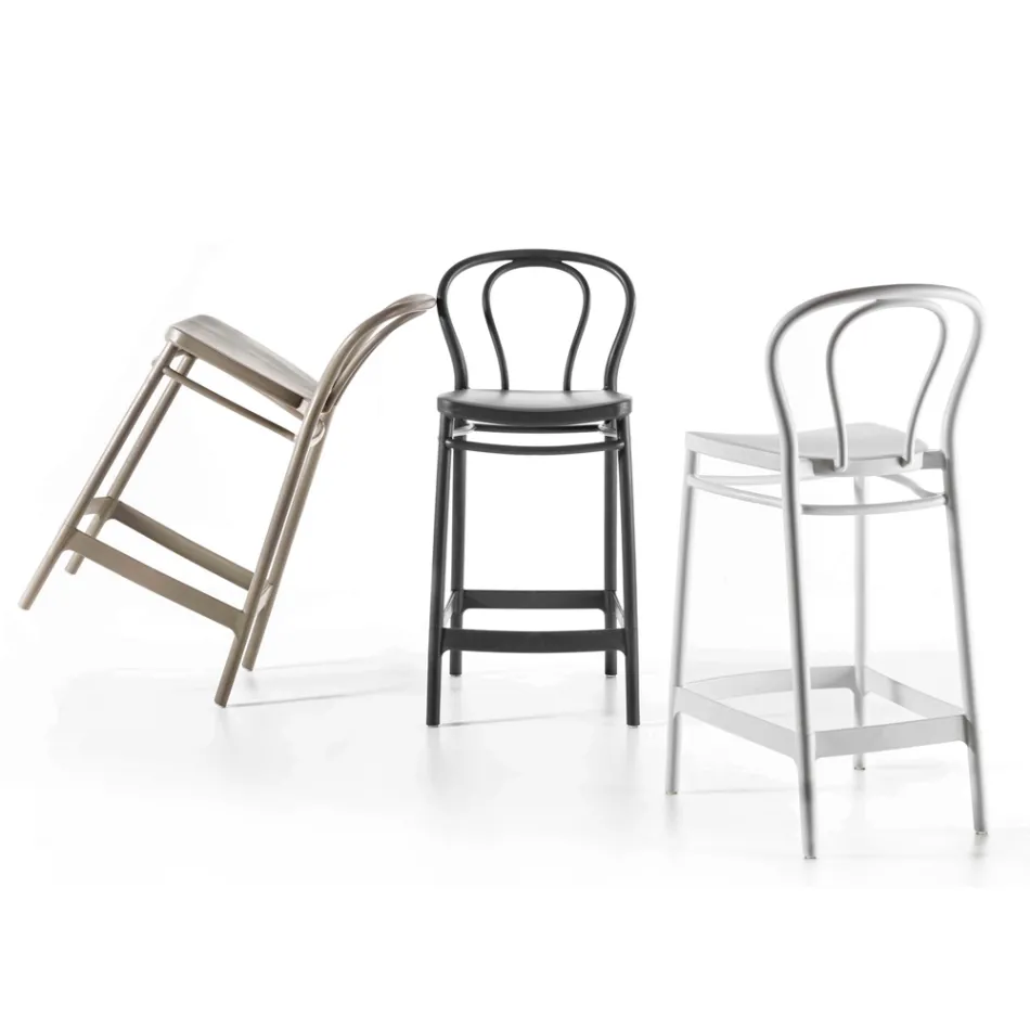 Banqueta alta de polipropileno com apoio para os pés, 4 peças - Gaya Viadurini