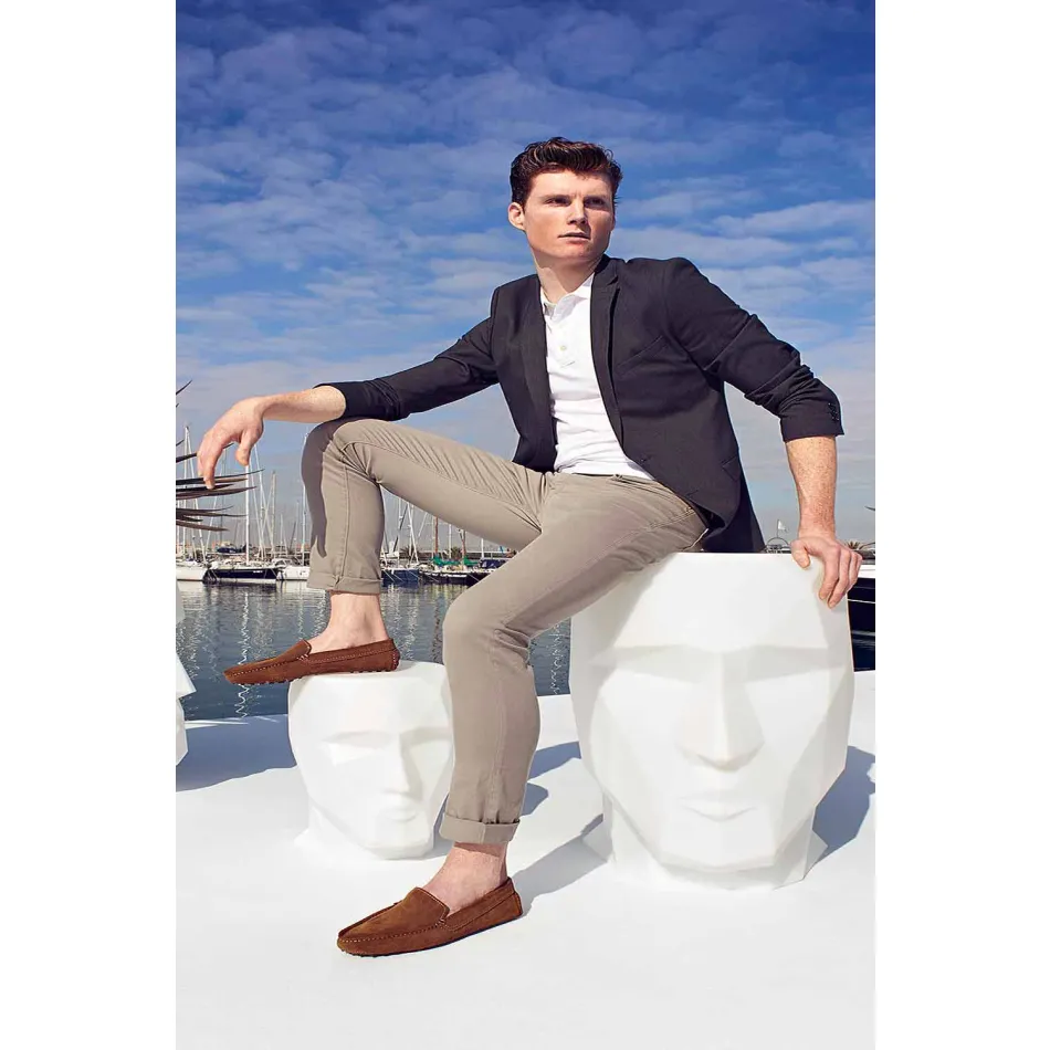 Tamborete exterior em forma de rosto num design moderno de Adan by Vondom Viadurini