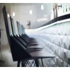 Banqueta exterior Faz de Vondom H 111 cm em polipropileno e aço Viadurini