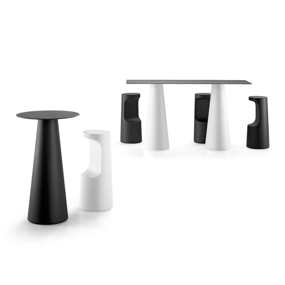 Banqueta de alto design em polietileno mate para exteriores Fabricado na Itália - Forlina Viadurini