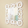 Espelho de parede quadrado branco com design moderno e decoração em madeira - Bubble