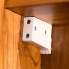 Espelho de teca para armazenamento de parede com prateleiras e gavetas internas - Ralio Viadurini