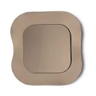 Espelho de parede com moldura em vidro fundido, fabricado na Itália - Adored Viadurini