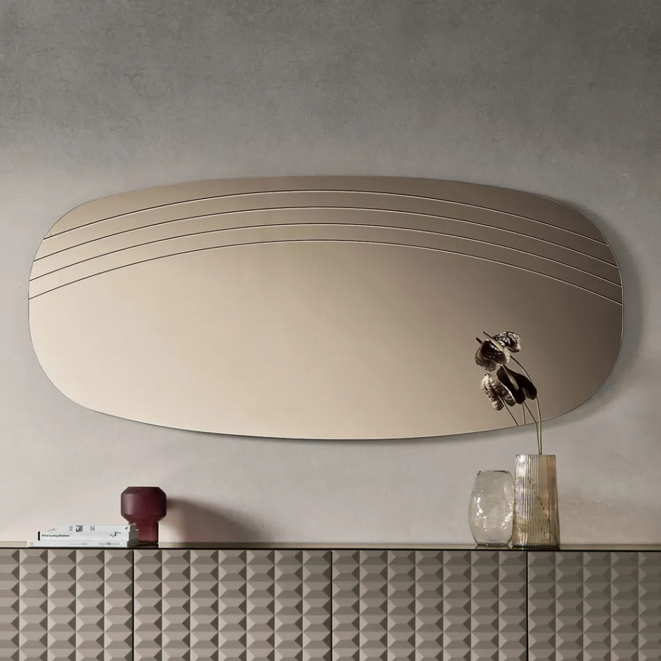 Espelho de parede Arabella com gravuras, fabricado na Itália. Viadurini