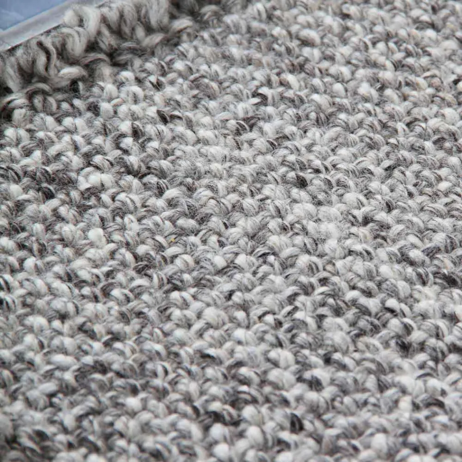 Tapete de lã com franjas para design amplo e moderno Preto ou creme - Jacqueline Viadurini