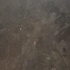 Mesa de centro baixa para jardim com tampo de laje de grés fabricado na Itália - Bresson Viadurini