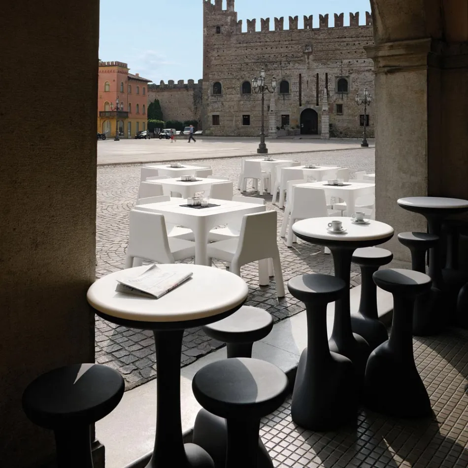 Mesa de centro exterior em polietileno colorido 96 cm Made in Italy - Uliveto Viadurini