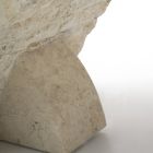 Mesa de centro retangular com base em pedra fóssil branca - Gardênia Viadurini