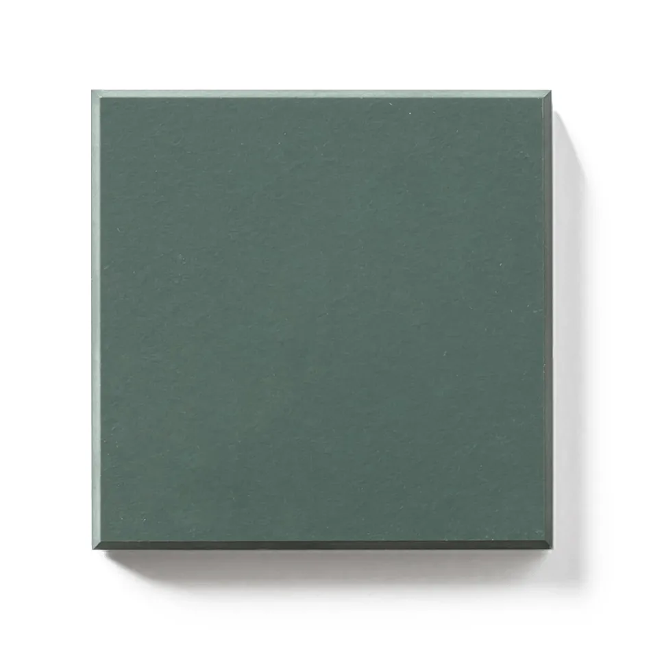 Mesa de centro externa redonda em HPL com base de metal feita na Itália - Makino Viadurini