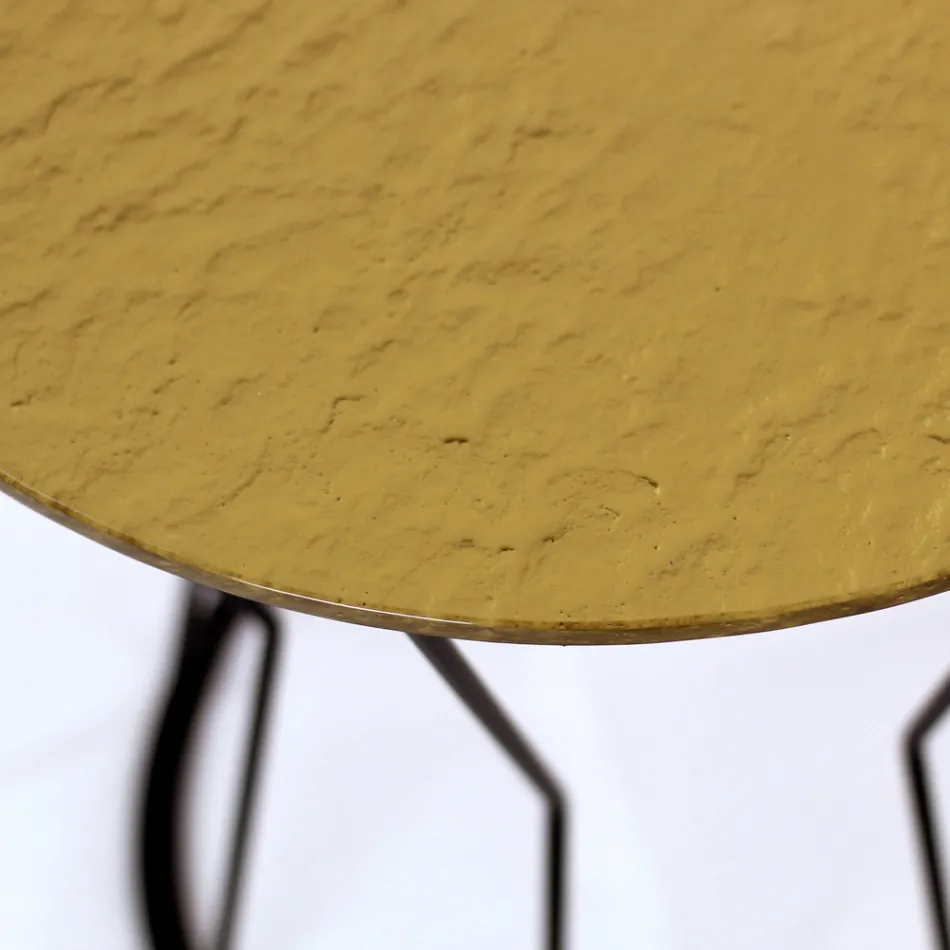 Mesa de centro redonda com base de aço e tampo de vidro fabricado na Itália - Alisea Viadurini