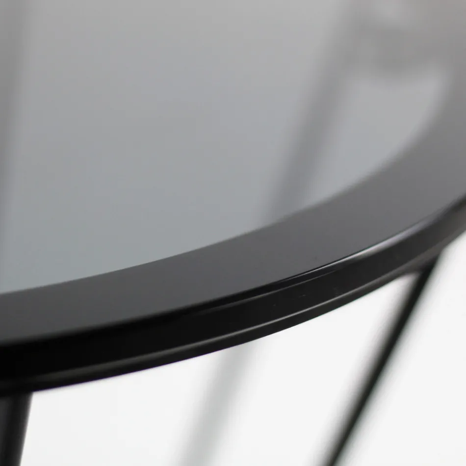 Mesa de centro redonda com base de aço e tampo de vidro fabricado na Itália - Alisea Viadurini