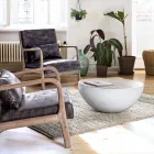 Mesa de centro redonda em madeira reciclada e aço branco ou cinza - Genoveffa Viadurini