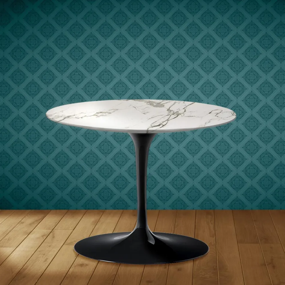 Mesa de centro Tulip de Eero Saarinen, 104 cm de altura, em cerâmica Aura 22, fabricada na Itália - cor Scarlet Viadurini