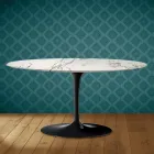 Mesa de centro Saarinen Tulip, oval, 41 cm de altura, cerâmica Aura 22, fabricada na Itália - cor Scarlet Viadurini