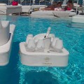 Bandeja de piscina flutuante design moderno Trona, fabricada na Itália