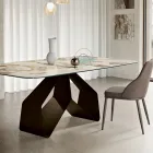 Mesa de 210x110 cm com tampo cerâmico com efeito mármore e base metálica - Adriano Viadurini