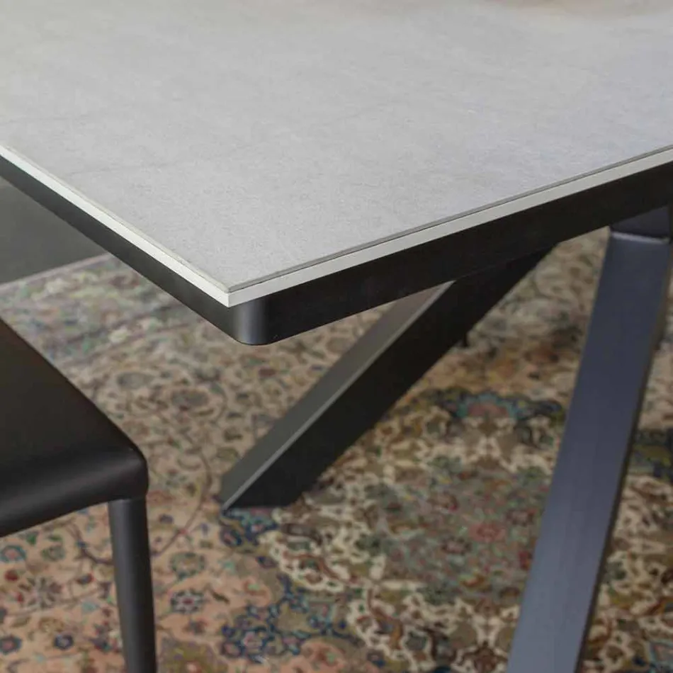 Mesa de Jantar Extensível a 2,8 m em Pernas de Cerâmica e Metal - Paoluccio Viadurini