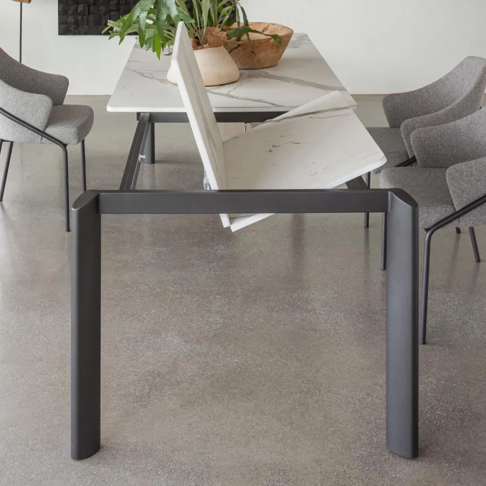 Mesa extensível até 298 cm em cerâmica e metal Made in Italy - Tulip Viadurini