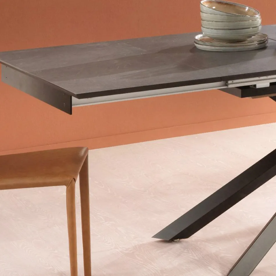 Mesa extensível de design com pernas de metal, Lucera Viadurini