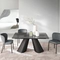 Mesa extensível até 240 cm em vidro canelado transparente, fabricada na Itália - Talete