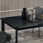 Mesa extensível em porcelanato com base em metal pintado - Arko Viadurini