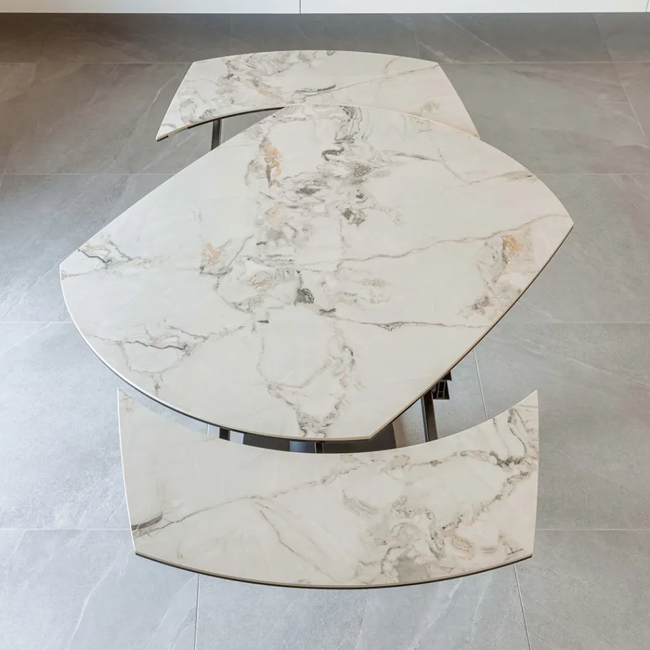 Mesa de Jantar Extensível em Base Cerâmica e Metal - Indira Viadurini