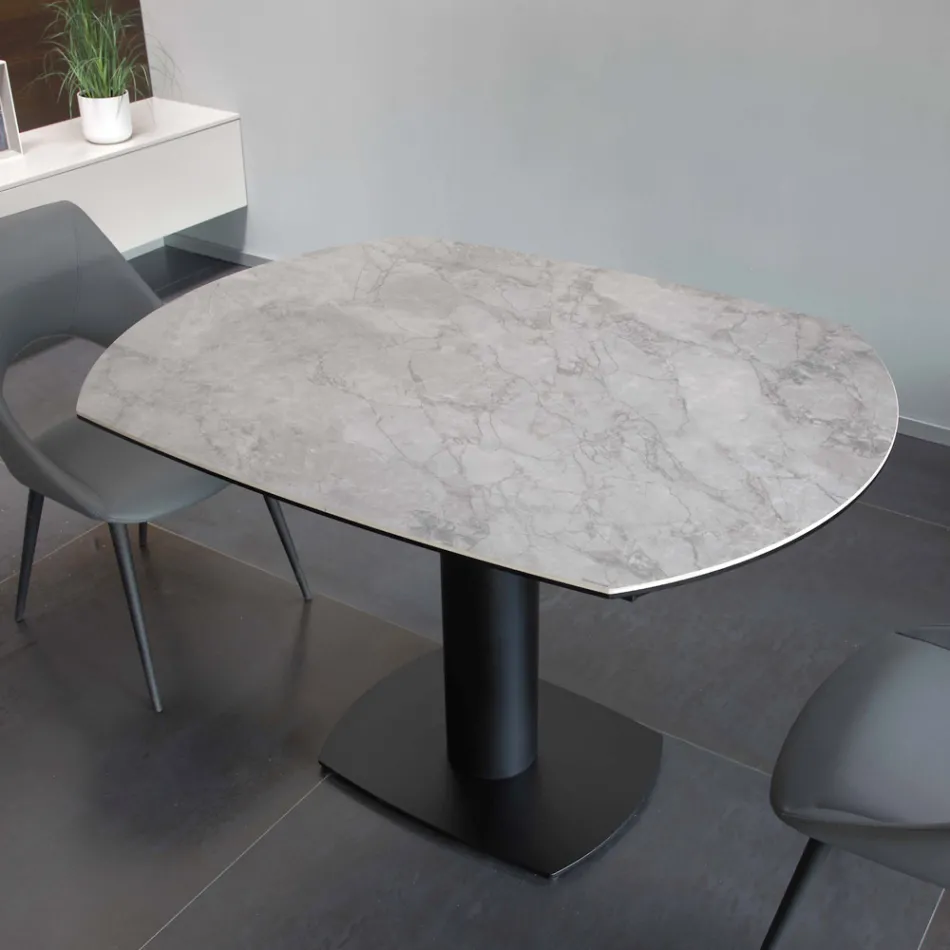 Mesa de Jantar Extensível em Base Cerâmica e Metal - Indira Viadurini