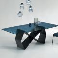Mesa de jantar em vidro martelado e metal preto fabricado na Itália - Mirco