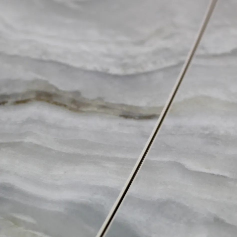 Mesa extensível da sala com tampo em formato de barril em cerâmica fabricada na Itália - Vidros Viadurini