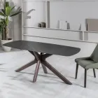 Mesa Fixa com Tampo Cerâmico e Base Maciça em Madeira de Nogueira - Laranja Viadurini