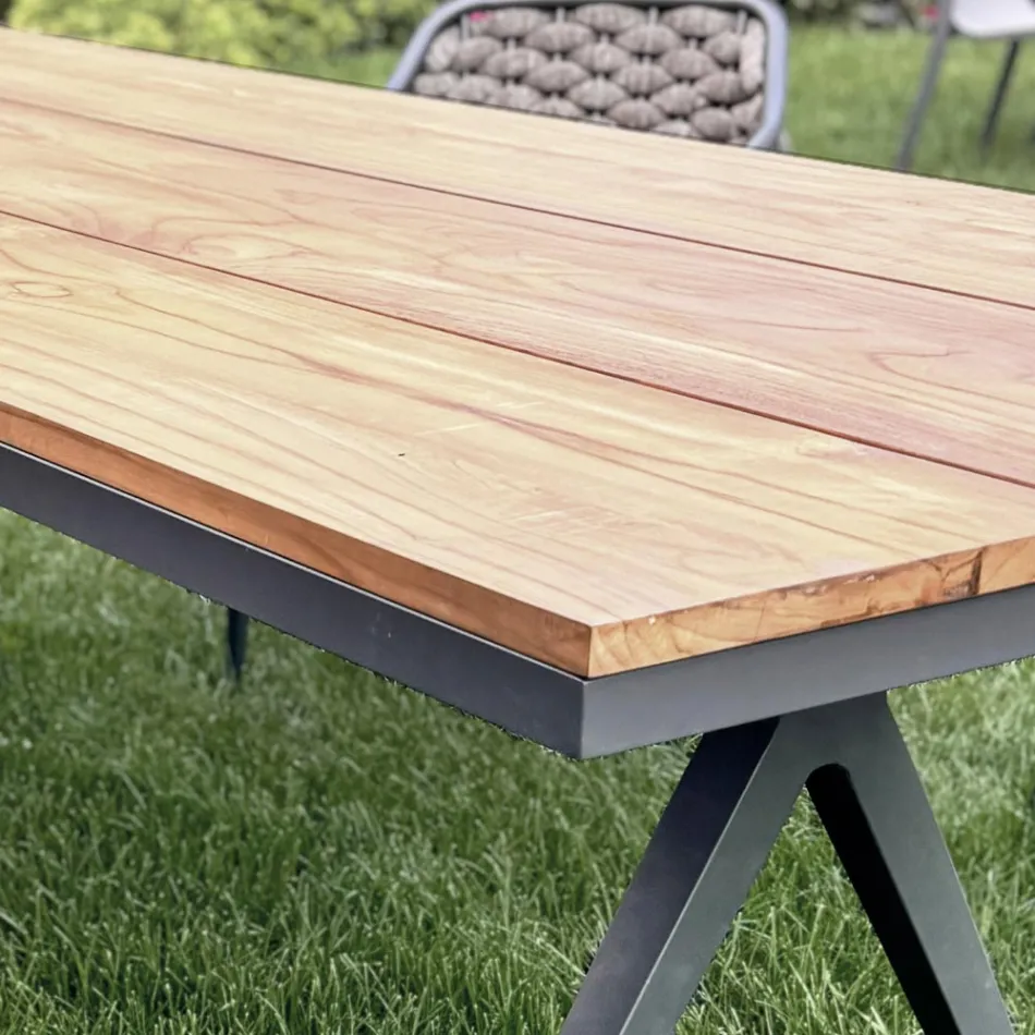 Mesa Fixa para Exterior 220x100 cm em Alumínio e Teca Maciça - Nara Viadurini