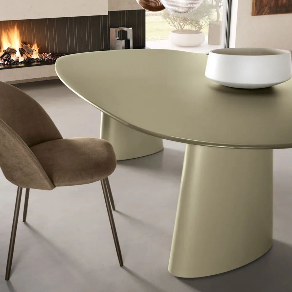 Mesa fixa para dez pessoas com tampo de vidro e base em MDF - Venia Viadurini