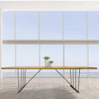 Mesa de carvalho maciço e pernas de metal fabricadas na Itália - Consuelo Viadurini