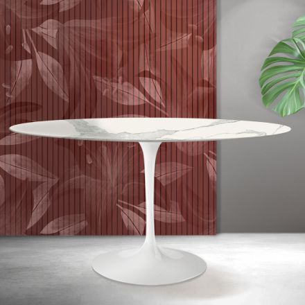 Mesa oval Tulip Saarinen, 74 cm de altura, em cerâmica fosca Florim Statuario - Scarlet Viadurini