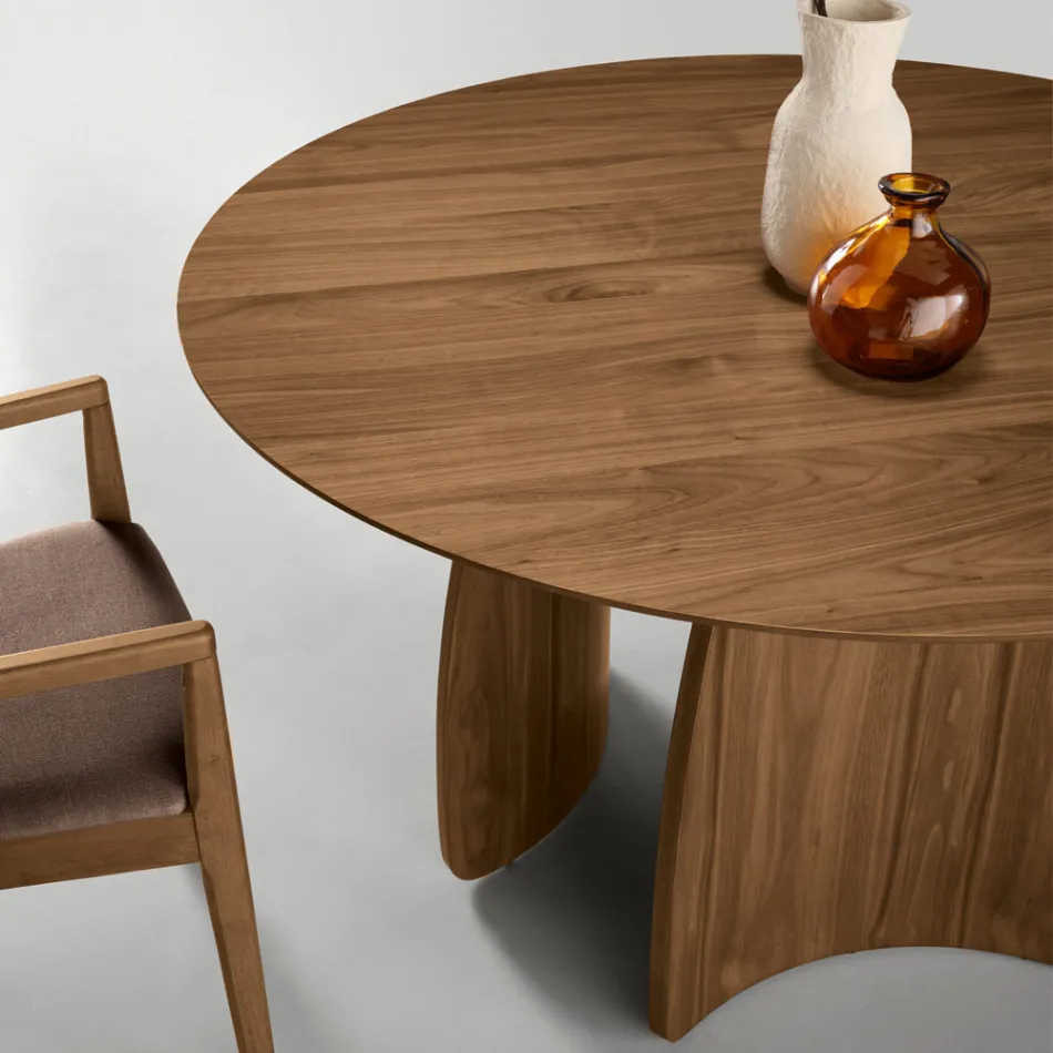 Mesa redonda de seis lugares em MDF com pés curvos, disponível em três cores - Argo Viadurini