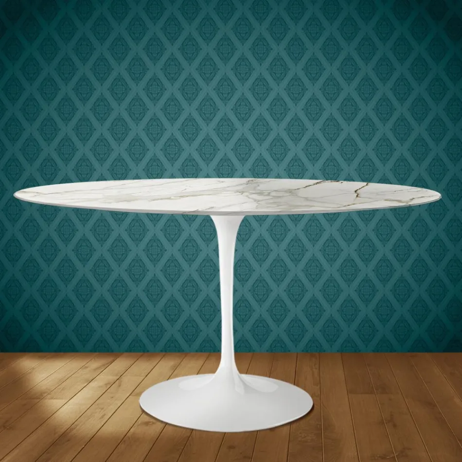 Mesa Tulipa de Eero Saarinen, oval, 74 cm de altura, em cerâmica brilhante, fabricada na Itália - Escarlate Viadurini