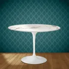 Mesa Tulipa de Eero Saarinen, redonda, 74 cm de altura, em cerâmica Aura 22, fabricada na Itália - cor escarlate Viadurini