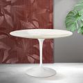 Mesa Saarinen Tulip H 74 cm em cerâmica Florim Calacatta Gold Matt - Scarlet