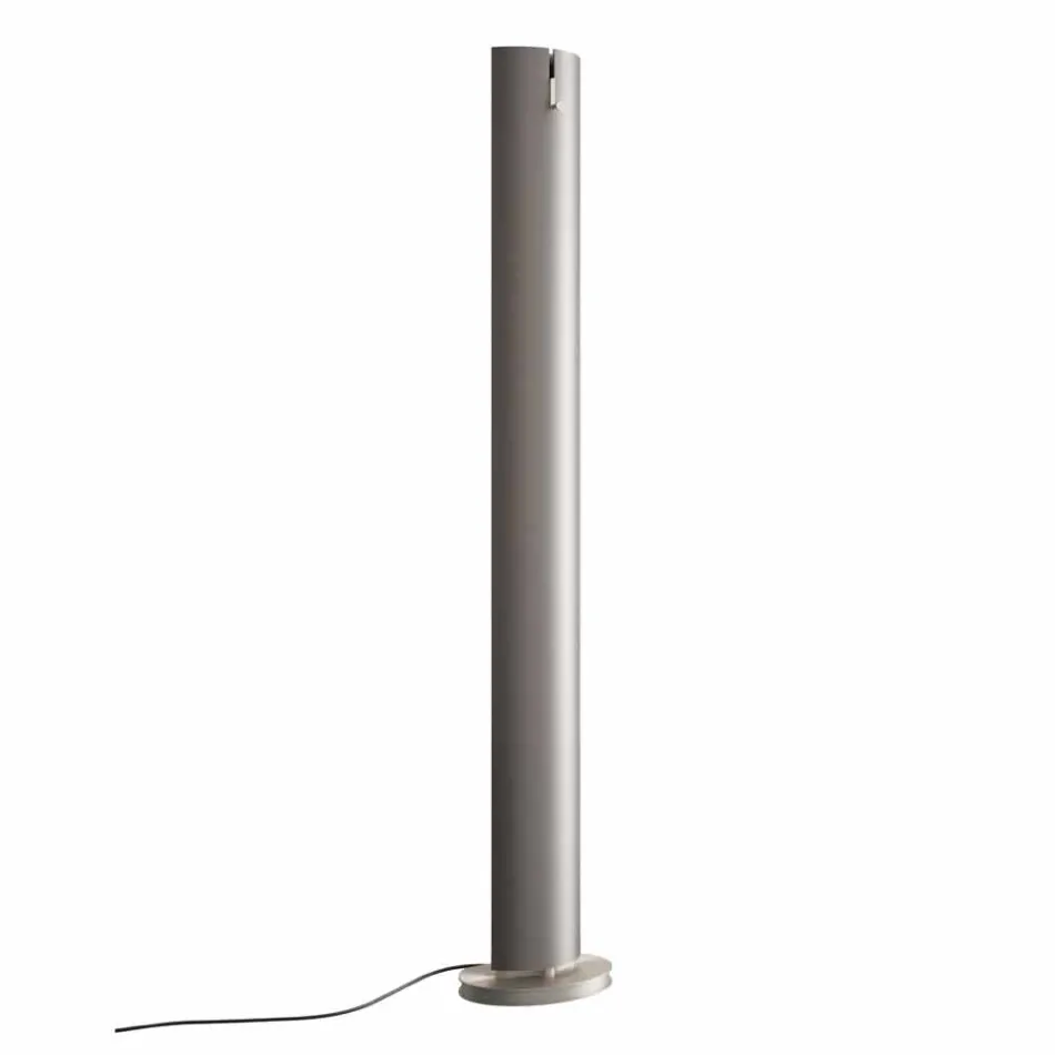 Radiador elétrico de piso com design de LED simples ou duplo a 500 W - Stilus Viadurini