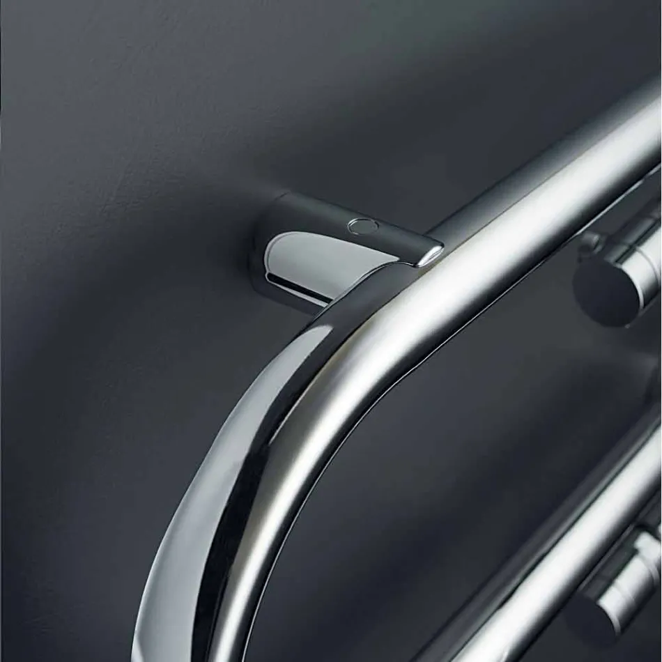 Termopar elétrico eletrogalvanizado de design com acabamento cromado Scirocco H Viadurini