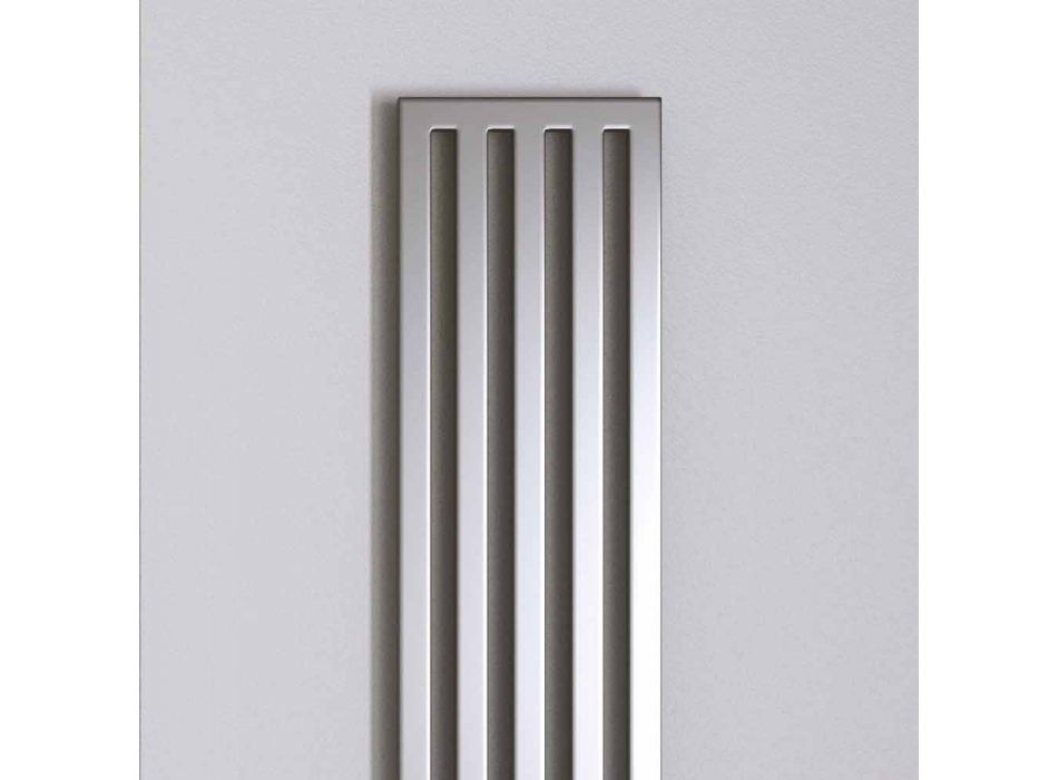Novo design cromado de aquecimento elétrico por Scirocco H Viadurini
